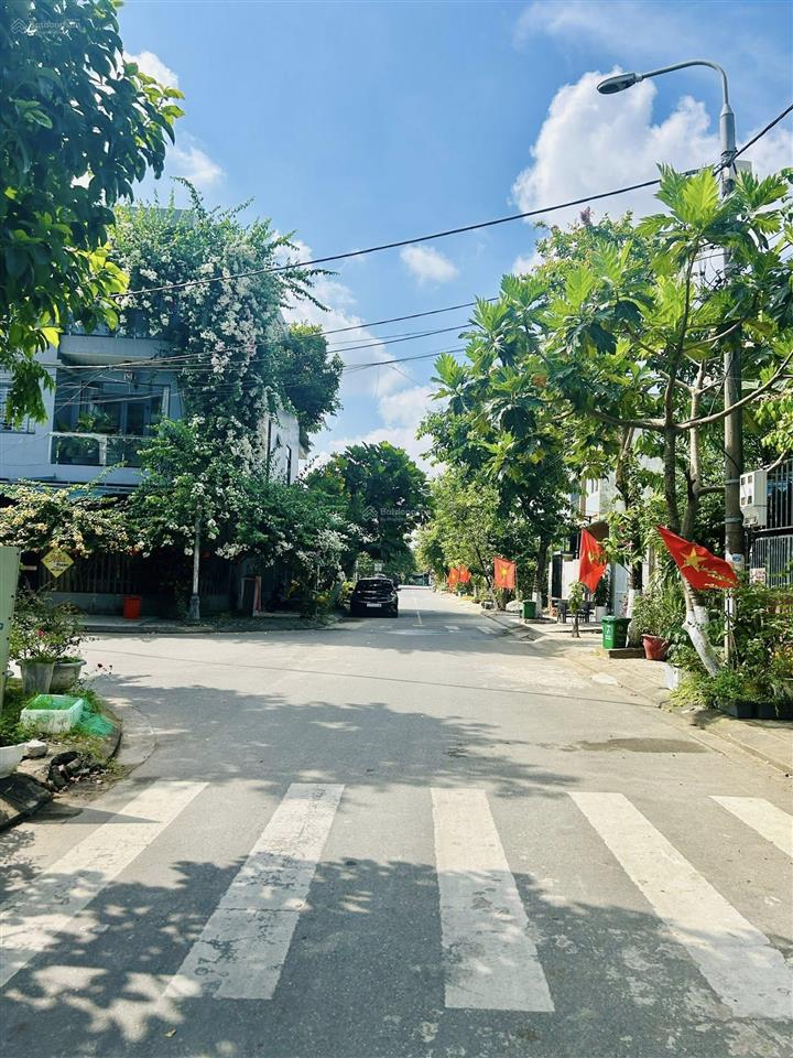 Bán đất bá giáng 12, kđt bá tùng 1, hòa quý, đà nẵng. dt 100m2 đường 5m5 giá 4.1 tỷ