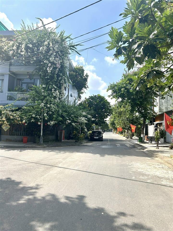 Bán đất bá giáng 12, kđt bá tùng 1, hòa quý, đà nẵng. dt 100m2 đường 5m5 giá 4.1 tỷ