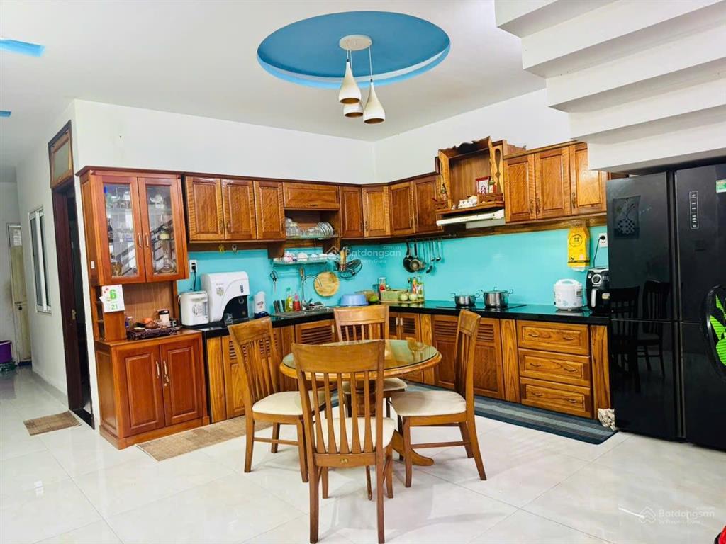 Bán nhà 3 tầng  đường trung hòa 1, phường hòa quý, quận ngũ hành sơn, đà nẵng. giá 5,9 tỷ