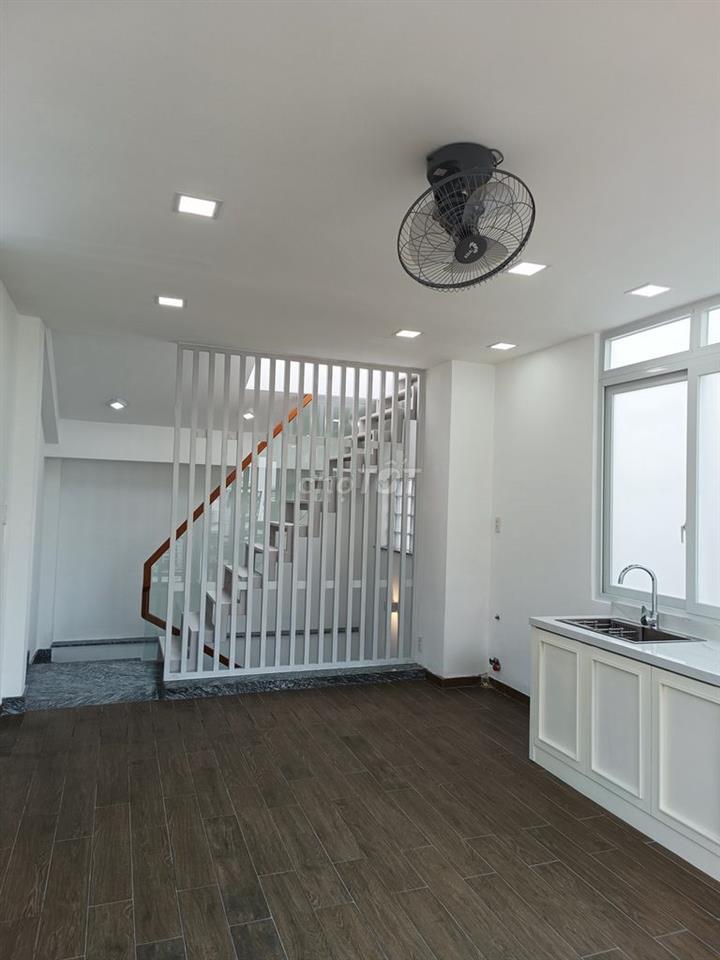 Nhà phố quận 10 Cho Thuê