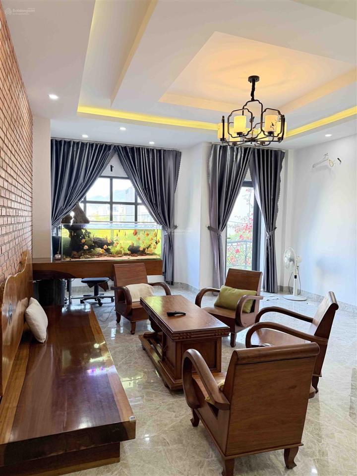 Bán nhà 3,5 tầng kđt vcn phước long 1 phường nam nha trang