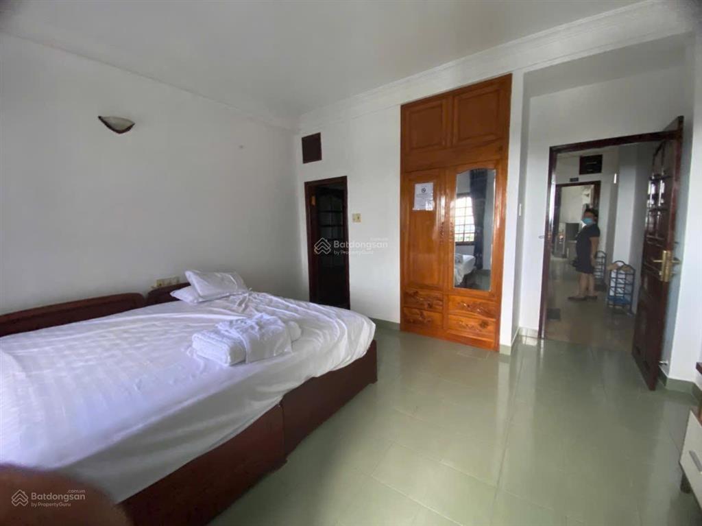 Cho thuê khách sạn 14 phòng mt hoàng hoa thám lộc thọ nha trang