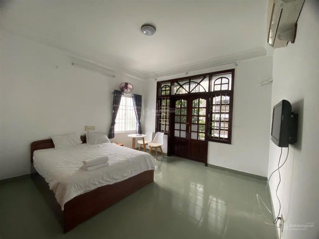 Cho thuê khách sạn 14 phòng mt hoàng hoa thám lộc thọ nha trang