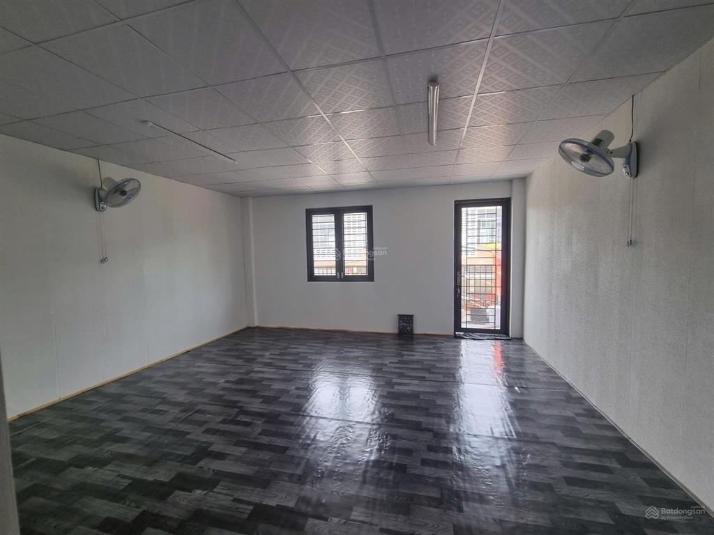 Bán căn góc mặt tiền đường 2/4 phường vạn thạnh nha trang ngang 8m