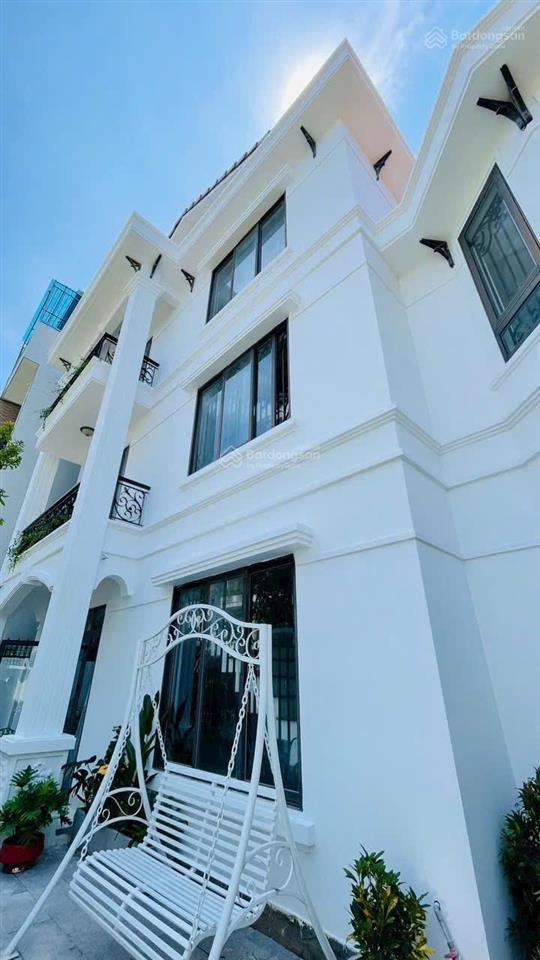 Bán căn góc đẹp biệt thự hà quang 2 phường phước hải nam nha trang