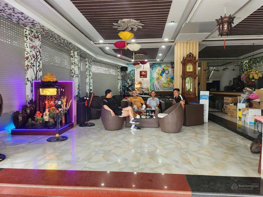 Bán căn góc 18 phòng mặt tiền đường 19/5 gò cây sung kđt vĩnh điềm trung nha trang