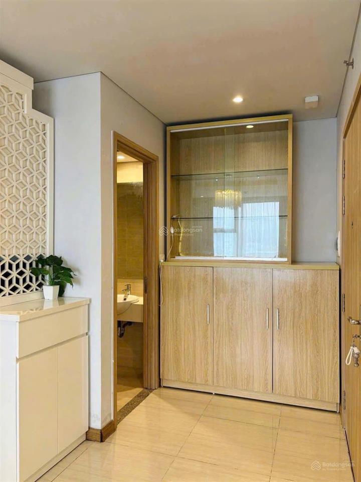 Cần bán nhanh căn studio nội thất sịn, bim 30 tầng, 34,5m2, giá 1,5 tỷ,  ngay 0985 364 ***