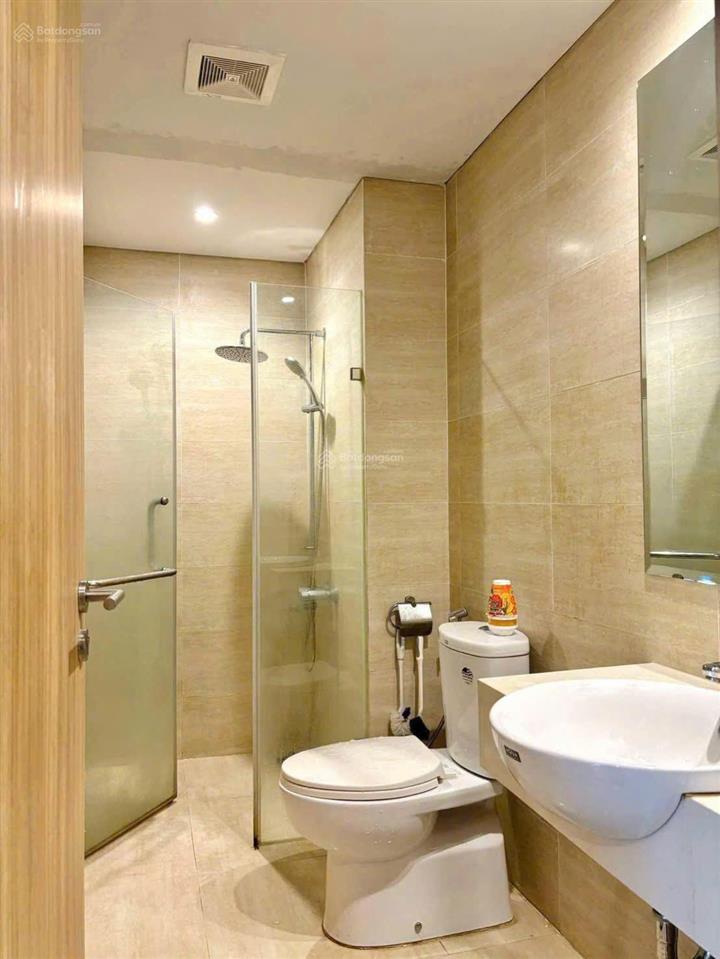 Cần bán nhanh căn studio nội thất sịn, bim 30 tầng, 34,5m2, giá 1,5 tỷ,  ngay 0985 364 ***