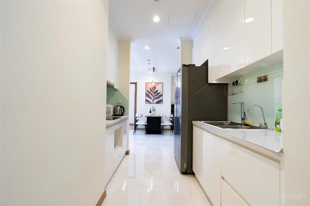Căn hộ cao cấp vip 2pn, 2wc, 85m2, 19 triệu tại vinhomes central park, bình thạnh, hcm