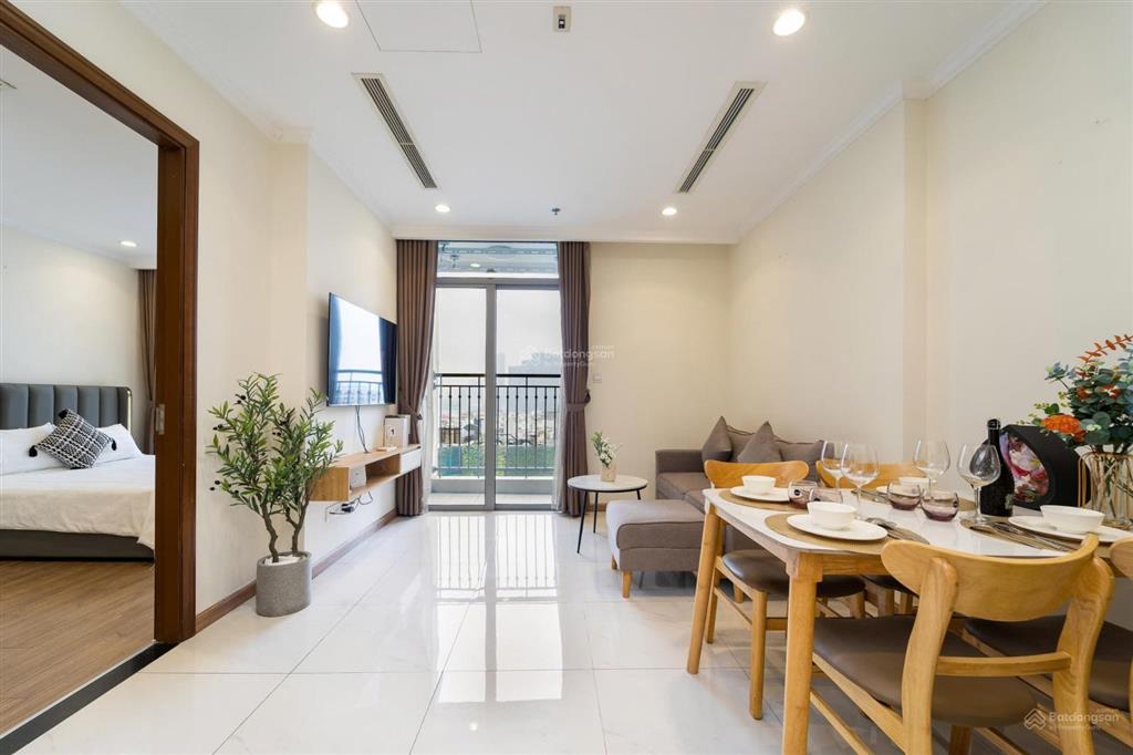 Chủ nhà định cư cần cho thuê cc 17 triệu, 52m2 tại vinhomes central park hcm giá ưu đãi