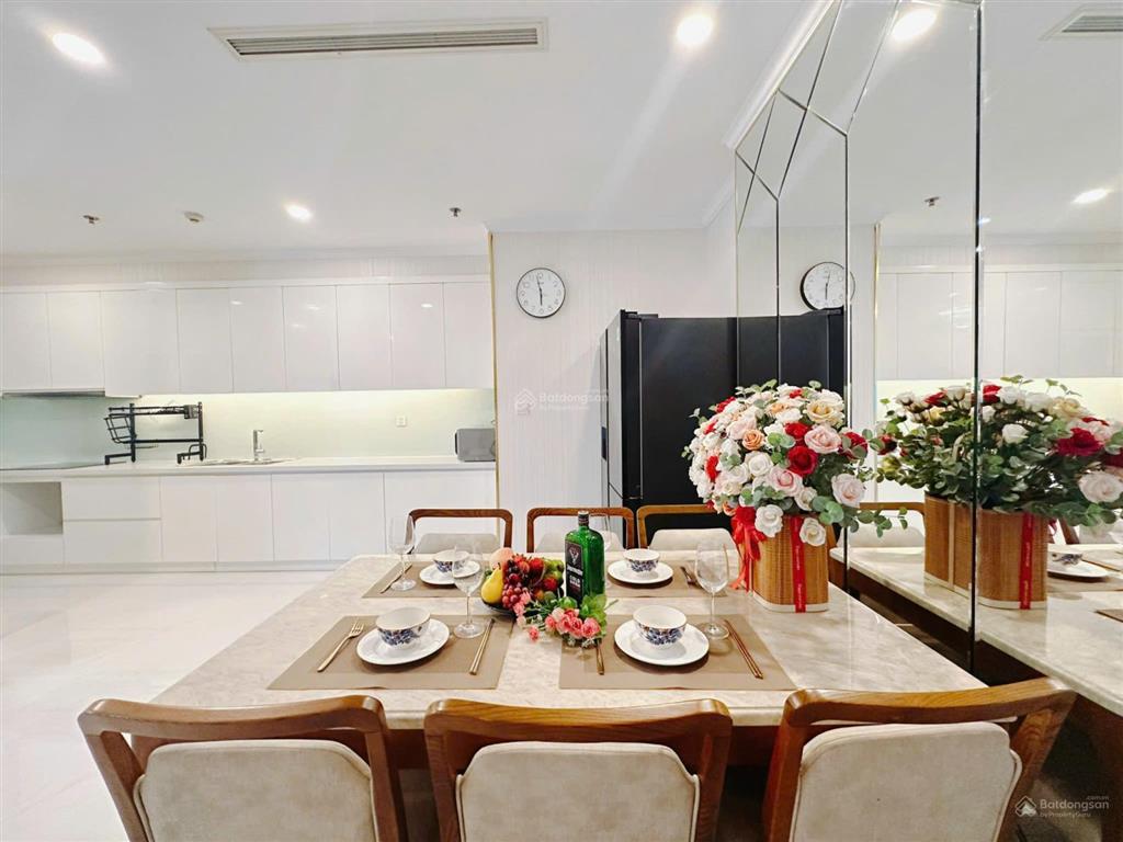 Căn hộ cao cấp view sông sài gòn  không gian sống đẳng cấp  vinhomes central park  vào ở liền
