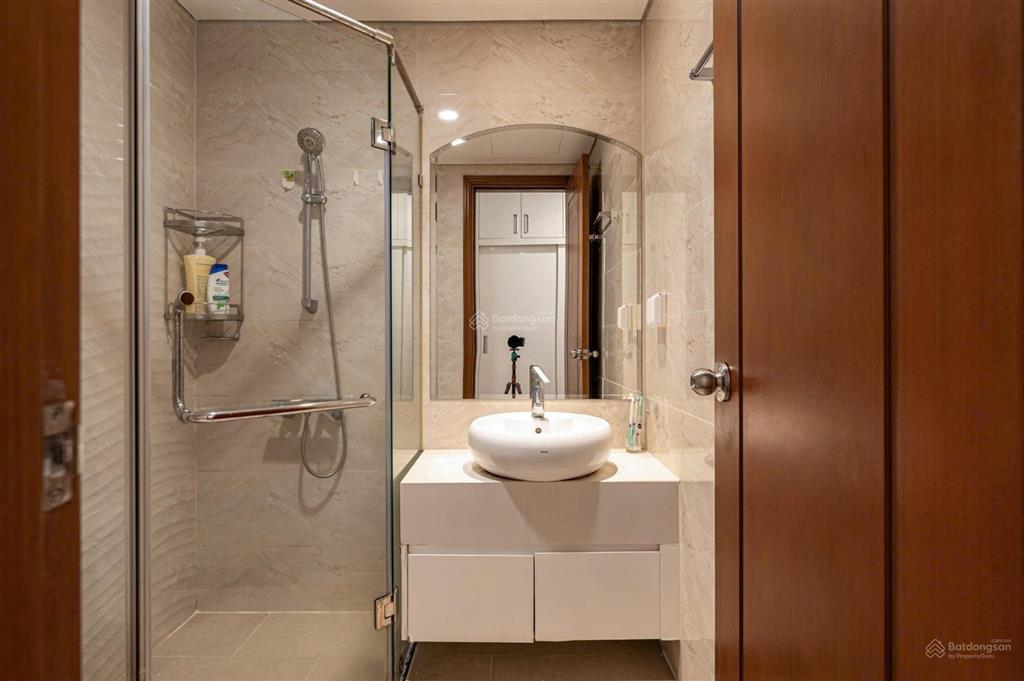 Chính chủ gửi cho thuê liền 2pn, giá 19 triệu/tháng, diện tích 80m2 tại vinhomes central park