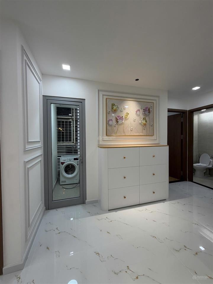 Tôi cần cho thuê căn hộ vinhomes central park 2pn 88m2 nội thất sang trọng view thoáng mát giá tốt