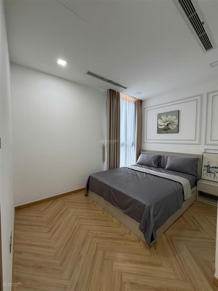 Tôi cần cho thuê căn hộ vinhomes central park 2pn 88m2 nội thất sang trọng view thoáng mát giá tốt