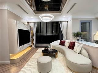 Chủ cần cho thuê gấp 3pn 108 m2 view sông tuyệt đẹp, sang trọng, tiện nghi, giá tốt vinhomes