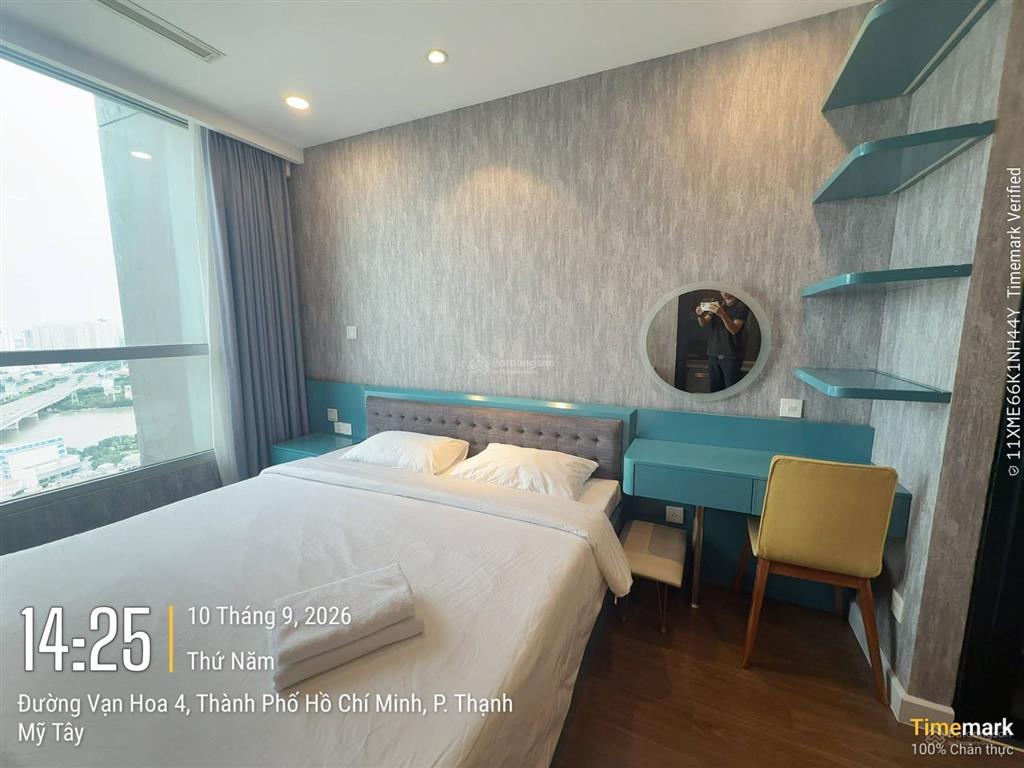 Tôi cần cho thuê gấp cc 2pn, 2wc, 80m2 tại vinhomes central park, giá ưu đãi 19 triệu vnd