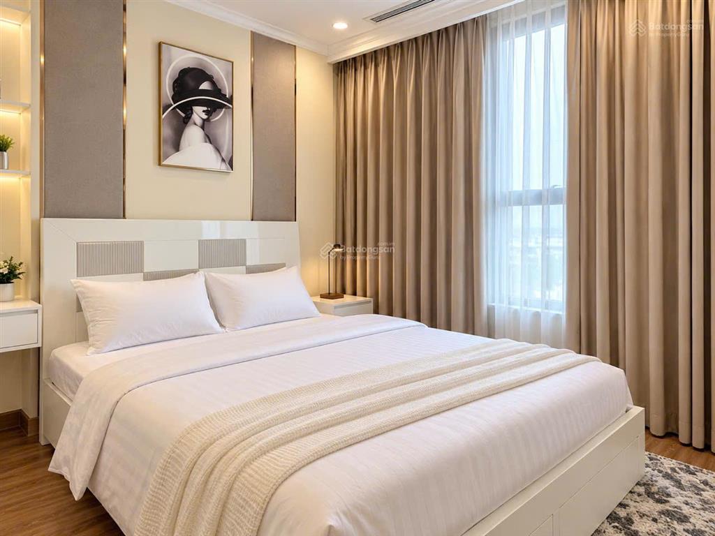 Căn hộ 1 pn nhà đẹp tòa central 2, nội thất mới, khu vinhomes central park gần công viên