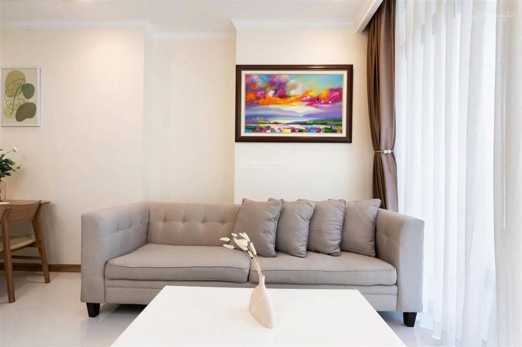 Chủ định cư nước ngoài cần bán gấp căn 2 pn khu landmark, nhà đẹp, sổ hồng sẵn, cho thuê 28 triệu