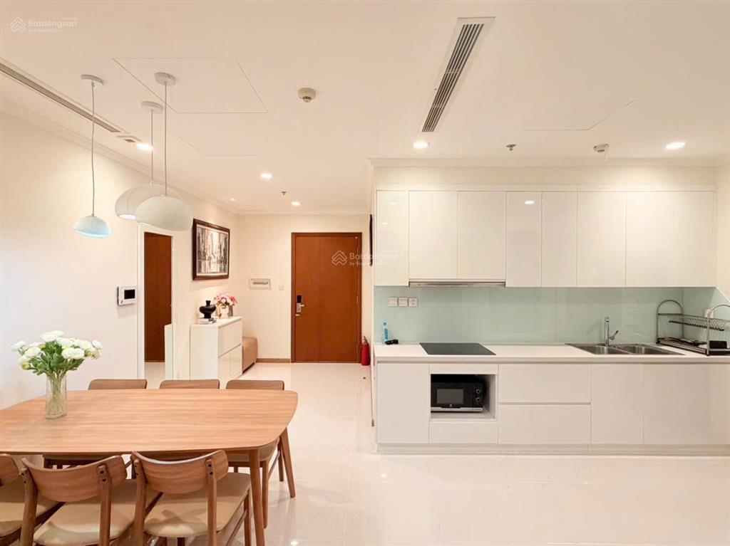 (giảm giá 2 tỷ) chính chủ bán gấp căn 2pn, khu đô thị vinhomes central park vinhomes bình thạnh
