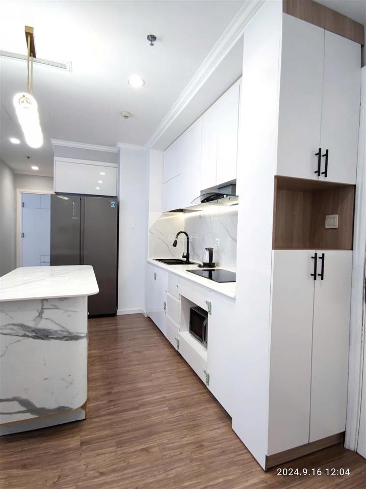 Chủ nhà cần bán gấp căn 2pn sở hữu lâu dài, vinhomes central park view thoáng, thành phố, quận 1