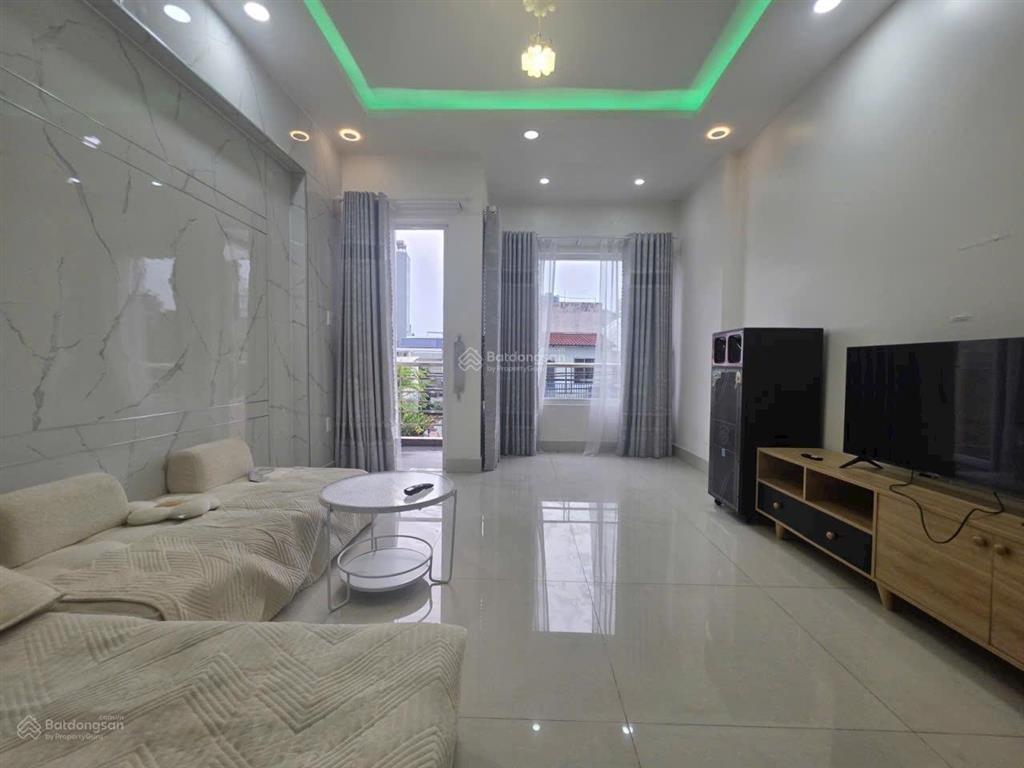 Mặt tiền lớn đường số gần bệnh viện lê văn thịnh. ở hoặc mở vp công ty đều tiện, xe hơi đậu sân