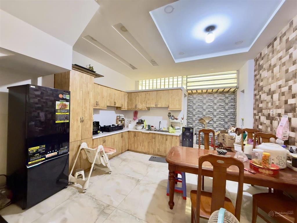 Nhà 4 tầng mới đẹp gara oto, cách nguyễn thị định đang mở rộng 30m, 4pn 4wc sổ hoàn công chuẩn