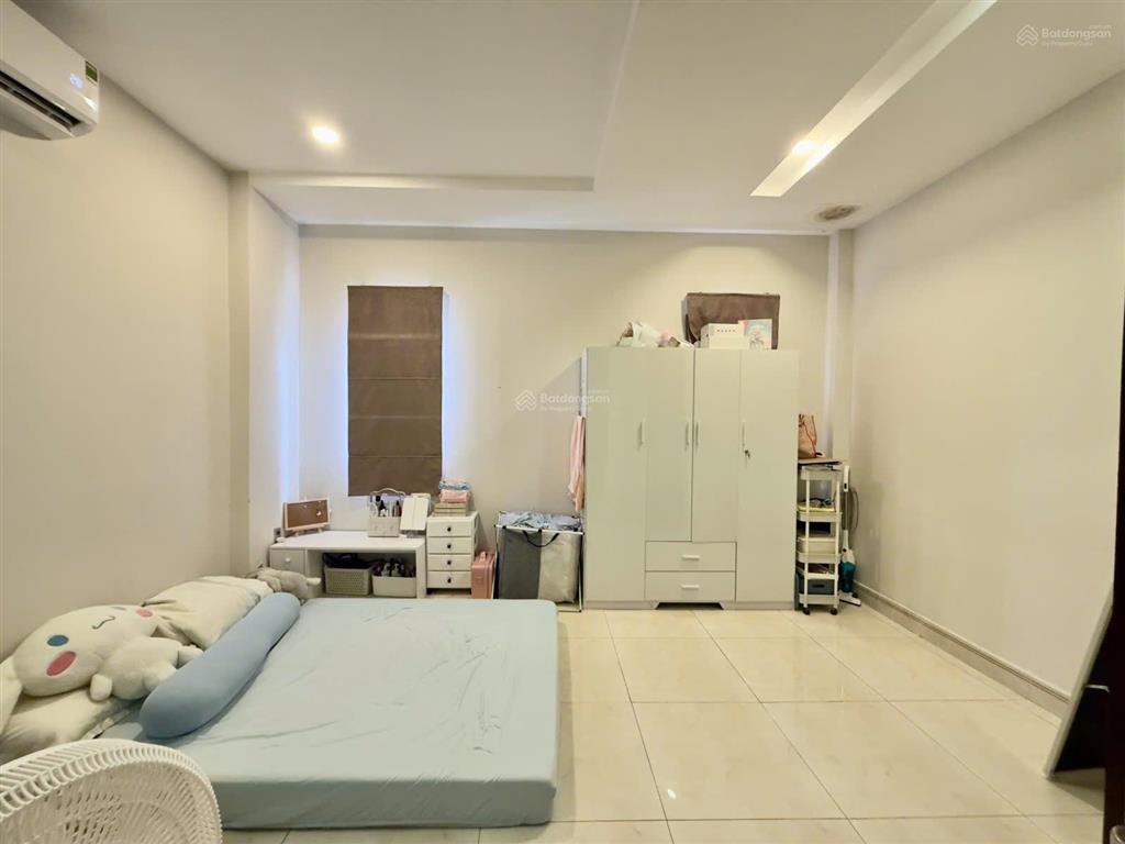 Nhà 4 tầng mới đẹp gara oto, cách nguyễn thị định đang mở rộng 30m, 4pn 4wc sổ hoàn công chuẩn