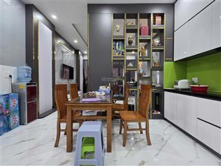 Nhà mới bình trưng đông gần bệnh viện lê văn thịnh. đường oto vào tận nơi, có phòng ngủ dưới trệt