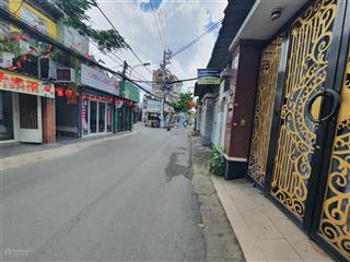 Căn góc 4 tầng 2 mặt tiền kinh doanh siêu đỉnh.vị trí vàng trung tâm q2 đường số xe tải tránh nhau.