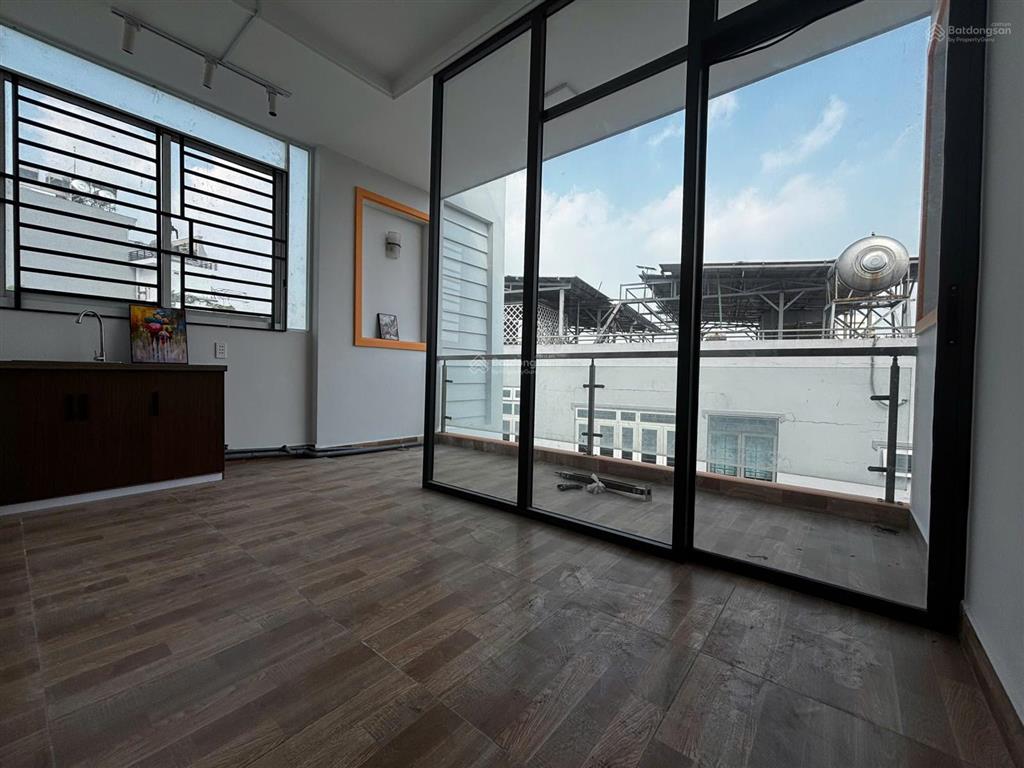 Nhà mới 4 tầng hẻm đường lê văn thịnh. 7pn 7wc dòng tiền đều đặn 35 triệu/tháng.chỉ nhỉnh 8 tỷ hiếm