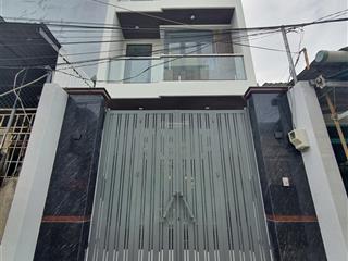 Nhà 3 tầng mới đẹp ngay lê văn thịnh đường xe hơi trước nhà. đường lớn thông ra nguyễn thị định