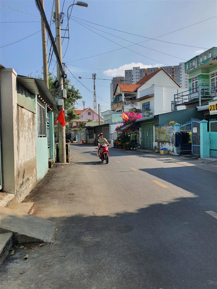 Nhà 3 tầng mặt tiền đường thạnh mỹ lợi. xe hơi tránh nhau, nở hậu phong thủy. kinh doanh thuận tiện