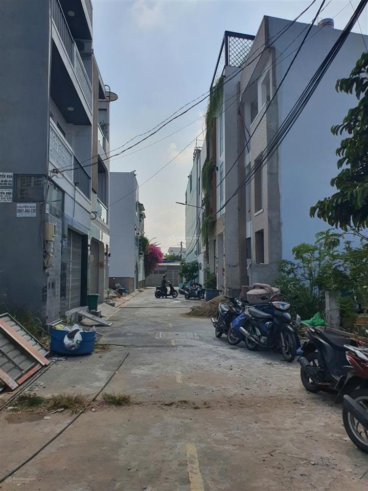 Đất đẹp ngang 5.6m hiếm tại thạnh mỹ lợi. đường xe hơi tới đất cách nguyễn thinh định chỉ 200m