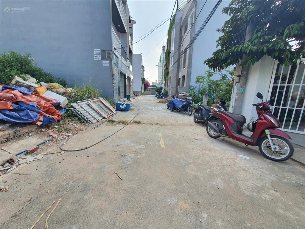 Đất đẹp ngang 5.6m hiếm tại thạnh mỹ lợi. đường xe hơi tới đất cách nguyễn thinh định chỉ 200m