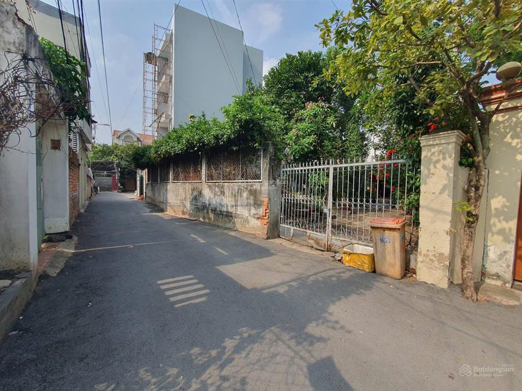 Đất đẹp ngang gần 7m cực hiếm, sổ vuông vức hướng đông nam xây nhà đẹp. bước chân qua đảo kim cương
