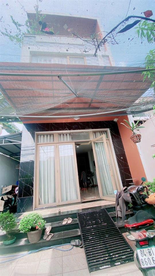 Nhà đẹp 3 tầng 6mx17.5m gần bệnh viện lê văn thịnh. đường xe hơi rộng rãi, sổ sẵn công chứng ngay