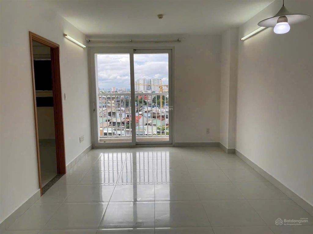 Bán ch 3.7 tỷ tara residence p6 quận 8 68 m2 tầng thấp sổ hồng sẵn