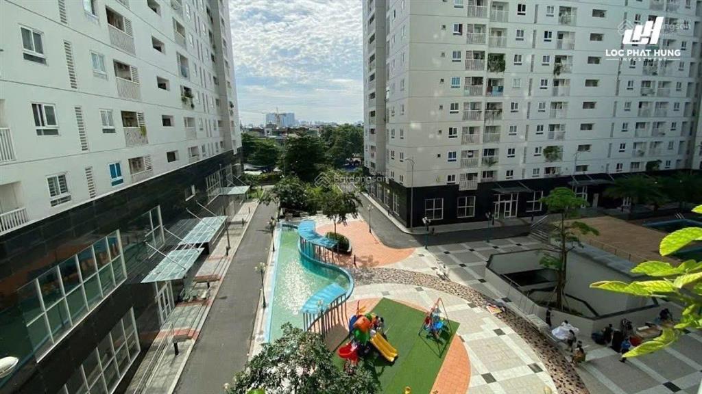Bán ch 3.7 tỷ tara residence p6 quận 8 68 m2 tầng thấp sổ hồng sẵn