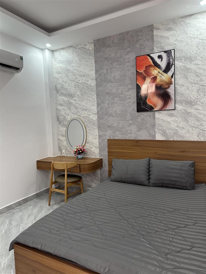Trệt 2 lầu 51,4m2 đất 110,9m2 sàn, 5,7 tỷ.