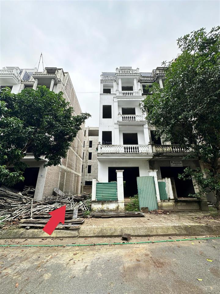 Bán gấp lô đất 100m2, hướng bắc, dự án kđt thiên mã, giá hơn 4 tỷ