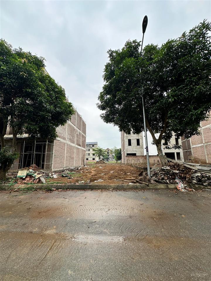 Chính chủ cần bán lô đất khu đô thị thiên mã  hòa lạc premier residence 100m2, giá 3,8 tỷ
