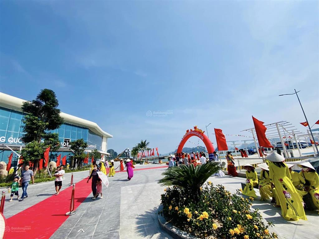 Đất nền mặt sông nhân tạo, đất liền kề dự án ao tiên, dt 144m2, mt 6m, đông nam, giá 51 triệu/m2