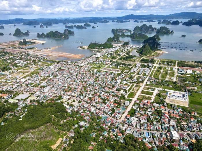 Bán đất liền kề kđt thống nhất, gần công viên, trường học, biển, 60m2, đông bắc, giá 34 triệu/m2