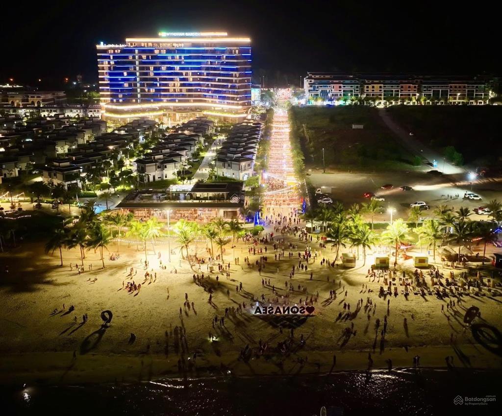 Liền kề view biển trục orchard 24m sonasea, đối diện khách sạn, dt 95m2, sổ đỏ, giá 8,2 tỷ cả xây