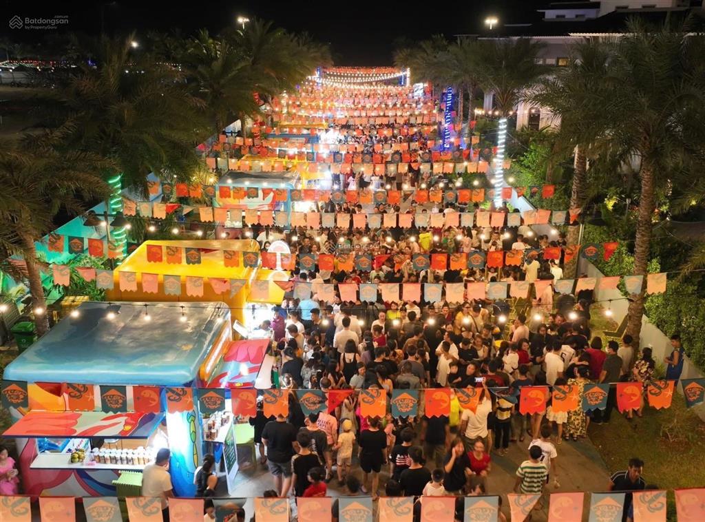 Liền kề view biển trục orchard 24m sonasea, đối diện khách sạn, dt 95m2, sổ đỏ, giá 8,2 tỷ cả xây