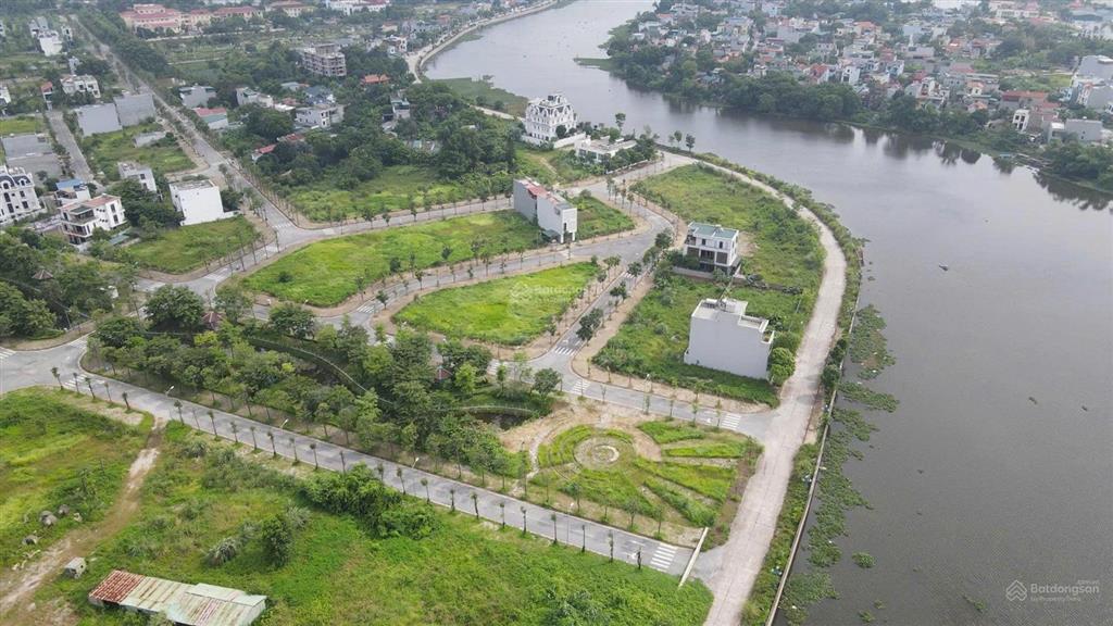 Bán đất view sông nhân tạo, cạnh bệnh viện việt đức cơ sở 2, dt 100m2, đông bắc, giá 46 tr/m2
