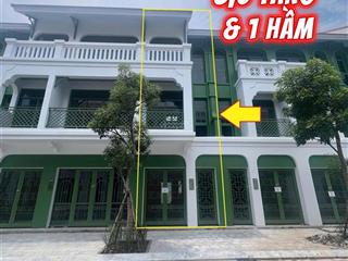 Cần tiền bán lại liền kề sun hà nam, căn áp góc, dt 56m2 xây 3,5 tầng và 1 hầm giá 3,7 tỷ