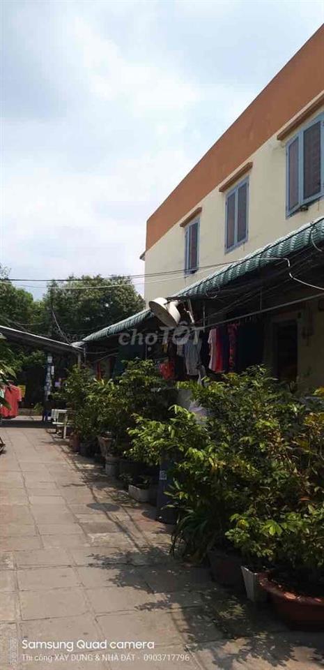 Tôi chính chủ cần bán dãy nhà trọ, đang có thu nhập ổn định.