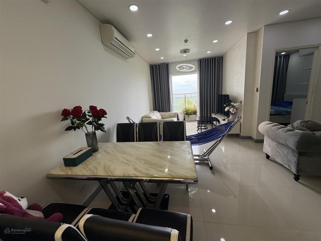 Chính chủ bán căn hộ dragon hill 2, 75m2 2pn 2wc, căn góc, tầng cao view đẹp. giá 4tỷ500 full nt