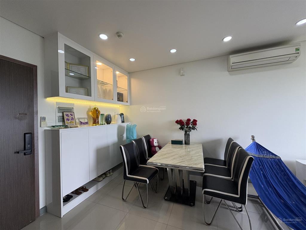 Chính chủ bán căn hộ dragon hill 2, 75m2 2pn 2wc, căn góc, tầng cao view đẹp. giá 4tỷ500 full nt
